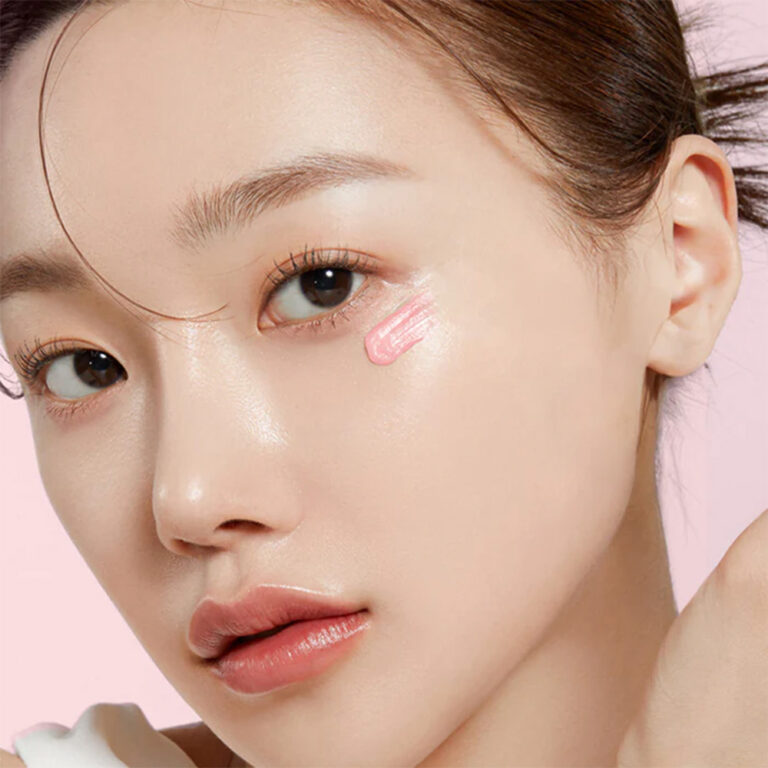 کرم دور چشم ضد چروک و روشن کننده صورتی PDRN و پپتاید مدی کیوب Medicube